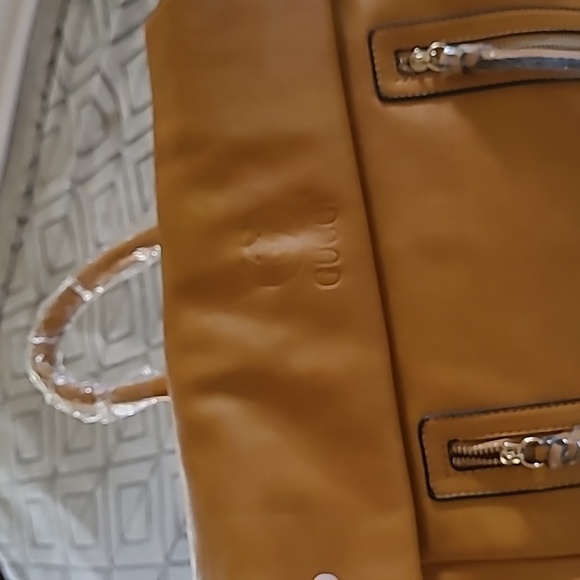 Gucci Purse - Picture 2 of 6